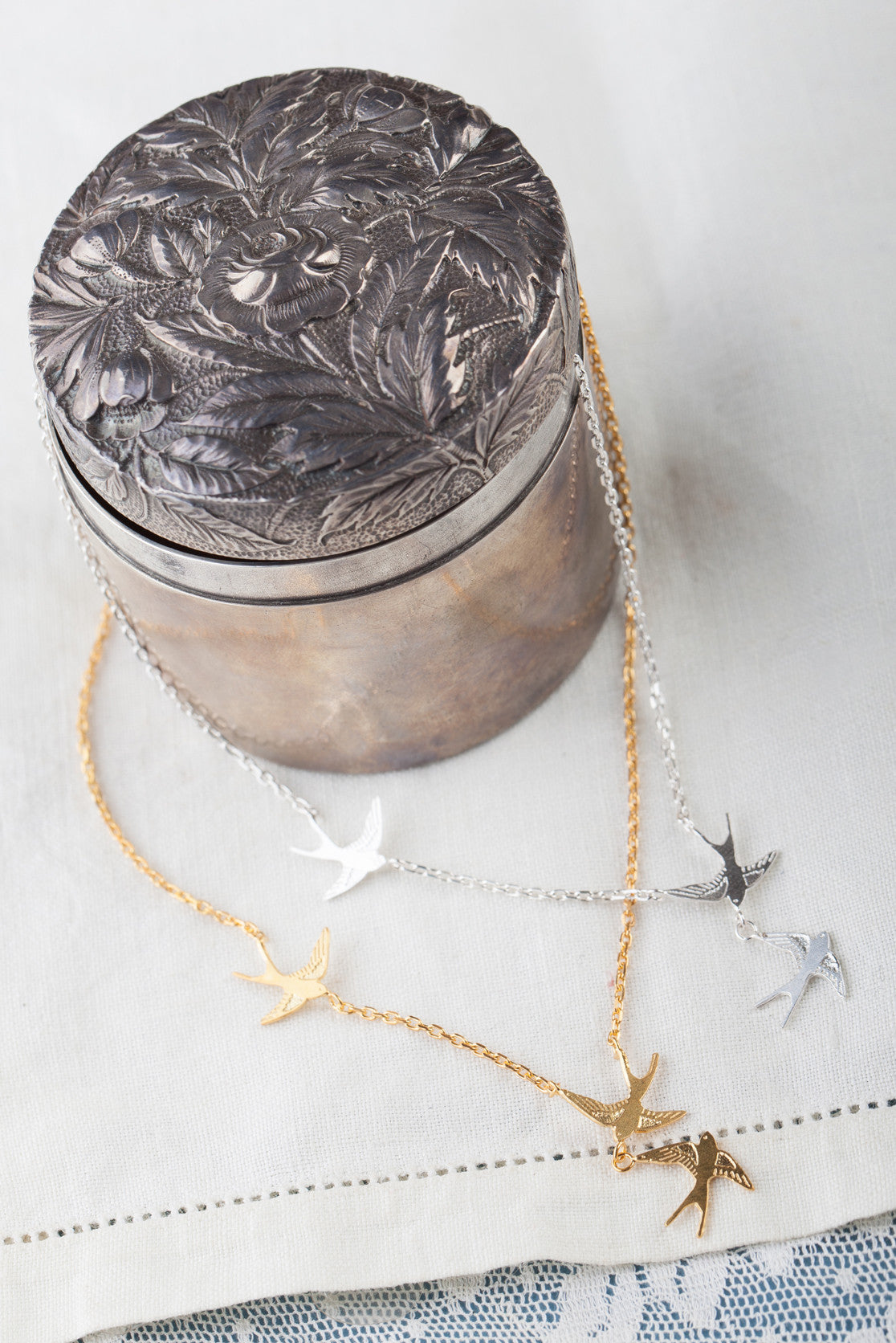 Three Swallows Necklace