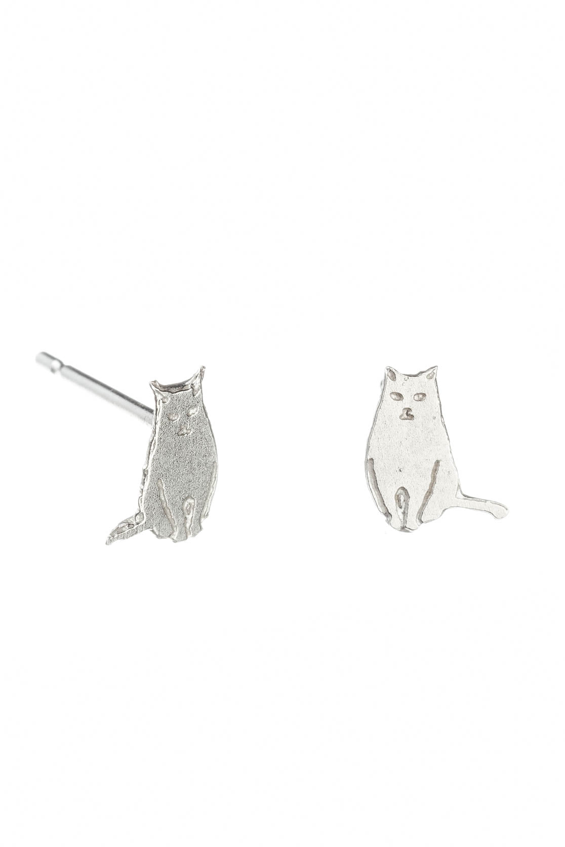 Tiny Sitting Cat Stud Earrings